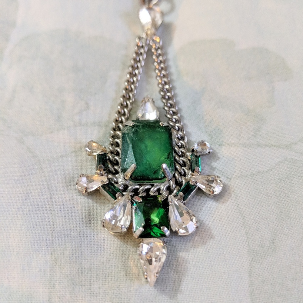 Vintage Long Green Stone Necklace with Rhinestones
